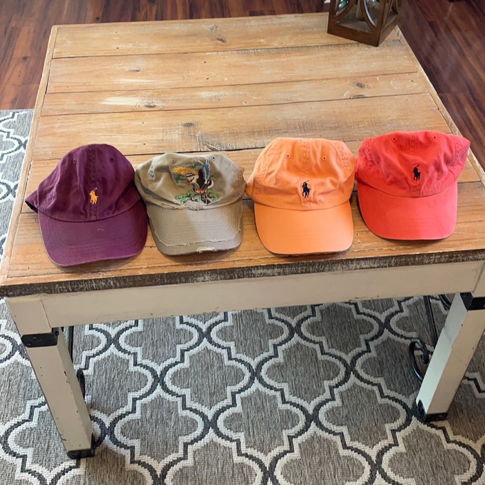 Polo adjustable caps